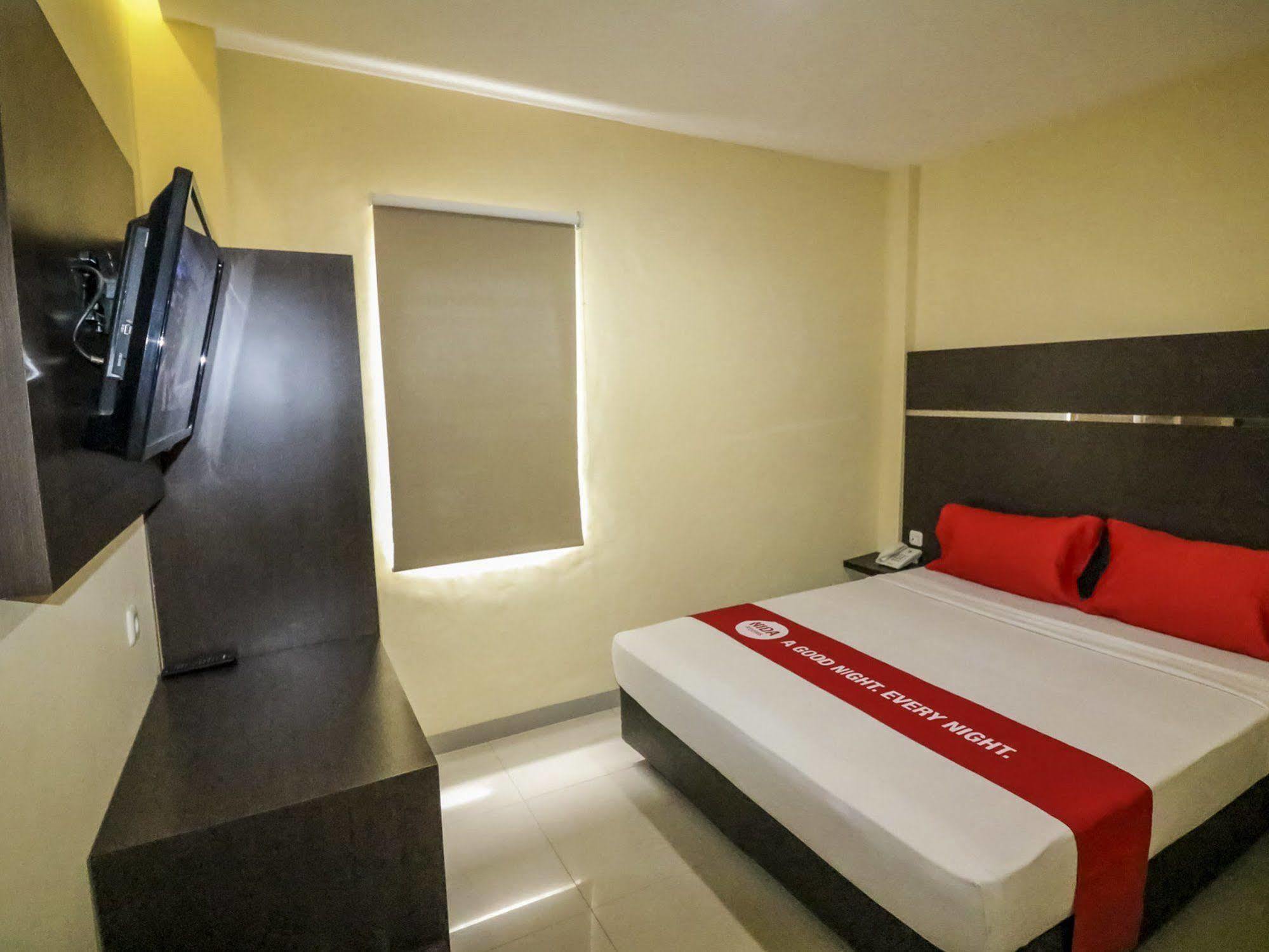 Nida Rooms Makassar Town Square Eksteriør bilde