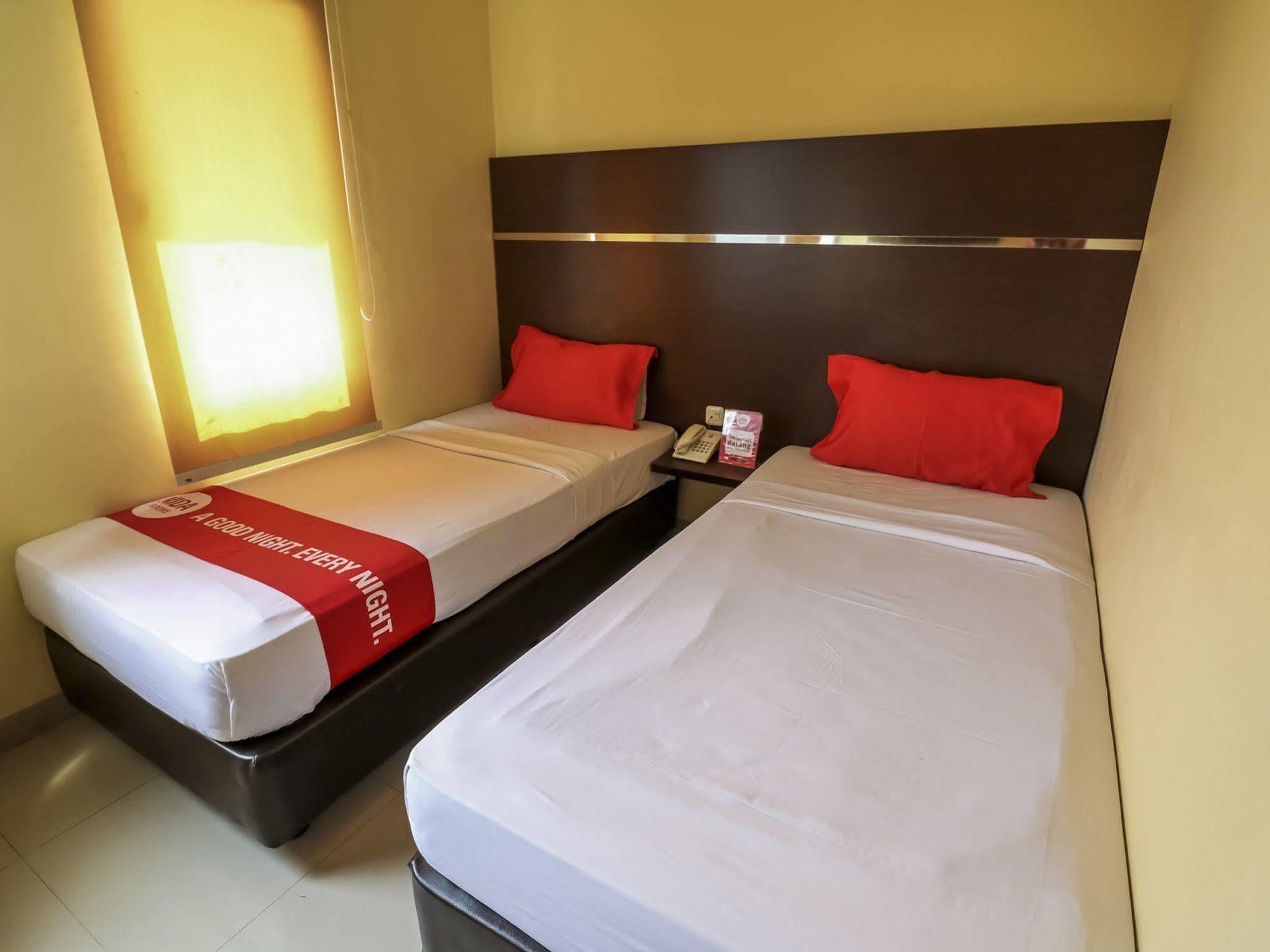 Nida Rooms Makassar Town Square Eksteriør bilde