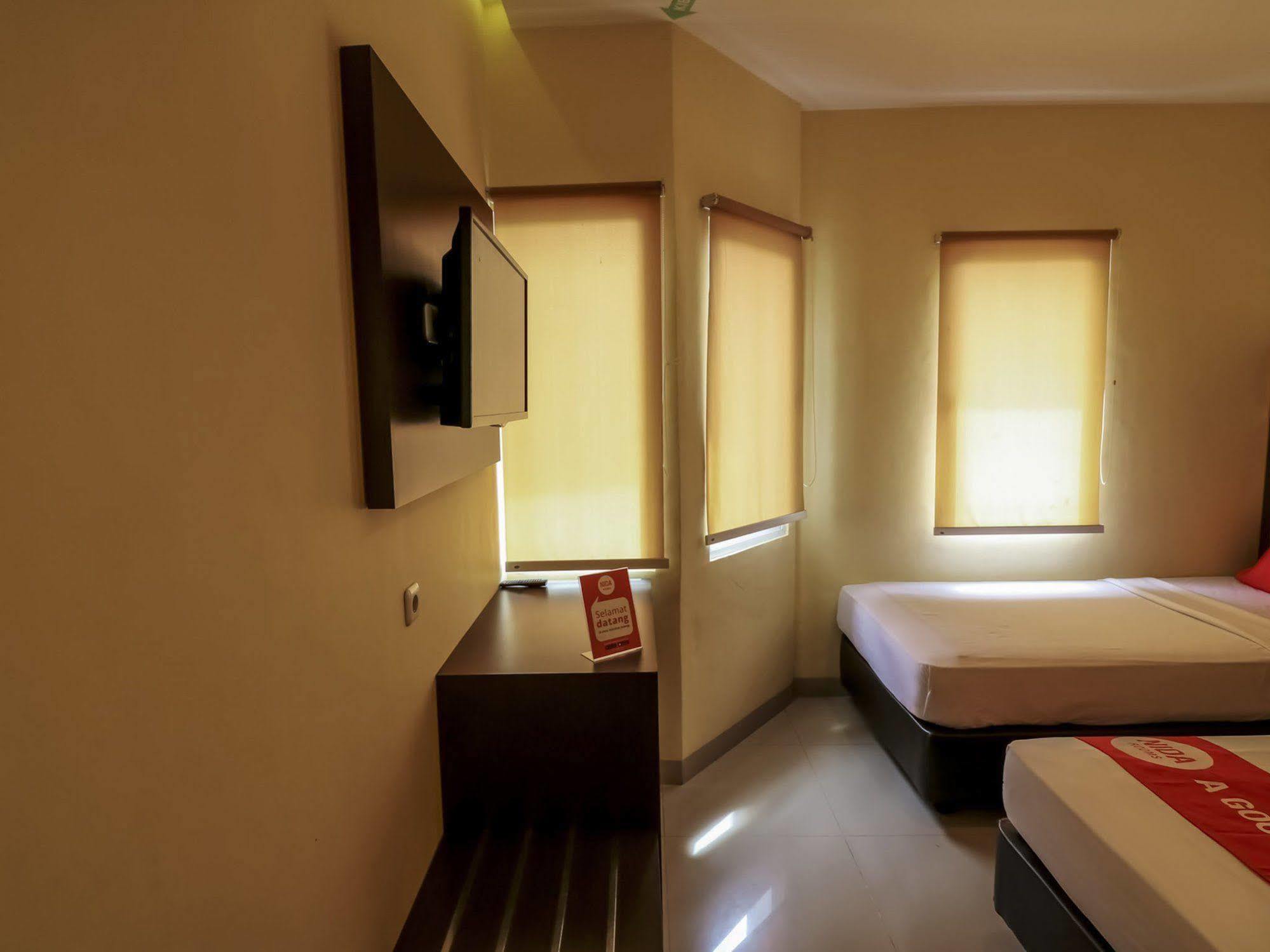 Nida Rooms Makassar Town Square Eksteriør bilde